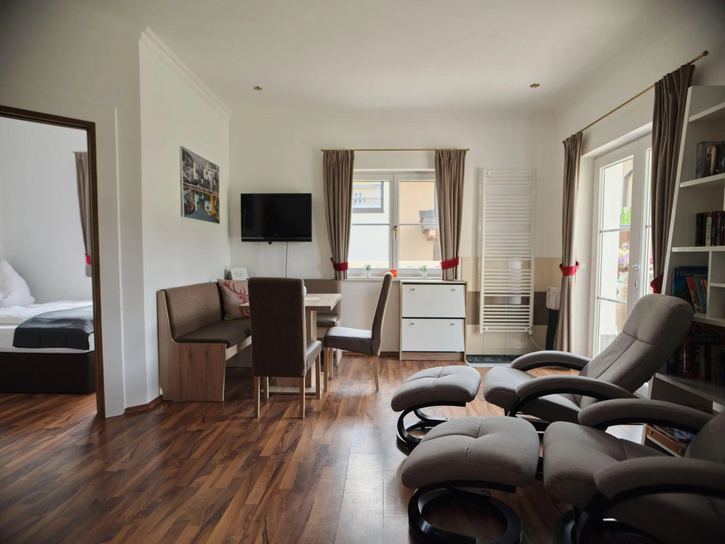 Pleasant Apartment in Goldegg-Weng with Sauna