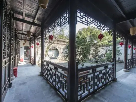 Changshu Jiuzhu Homestay (Shajiabang Scenic Area Branch)