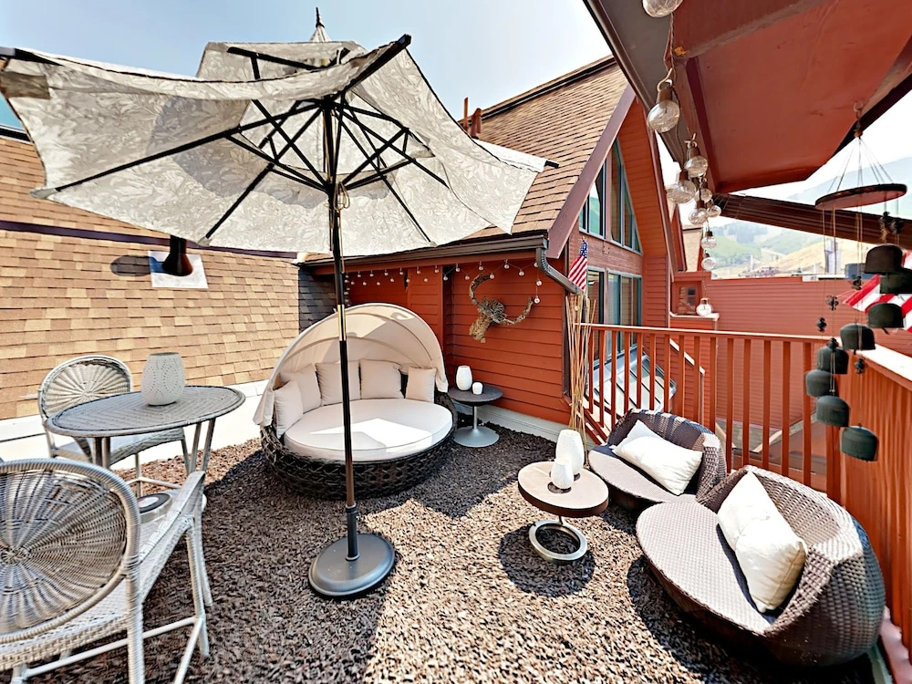 1415 Lowell Avenue Mountain Lodge Condo #362 3 Bedrooms 3 Bathrooms Co