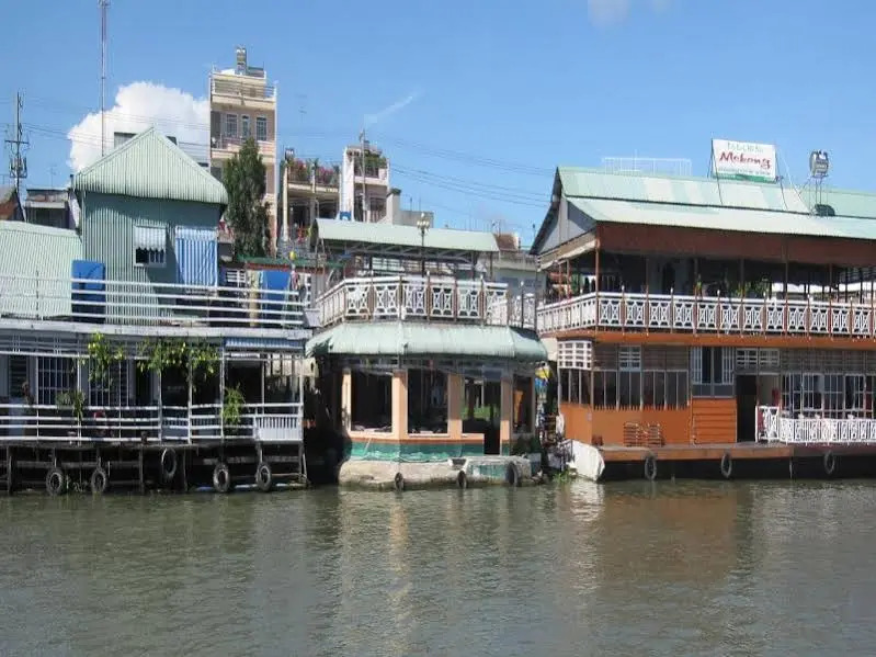 Floating Hotel