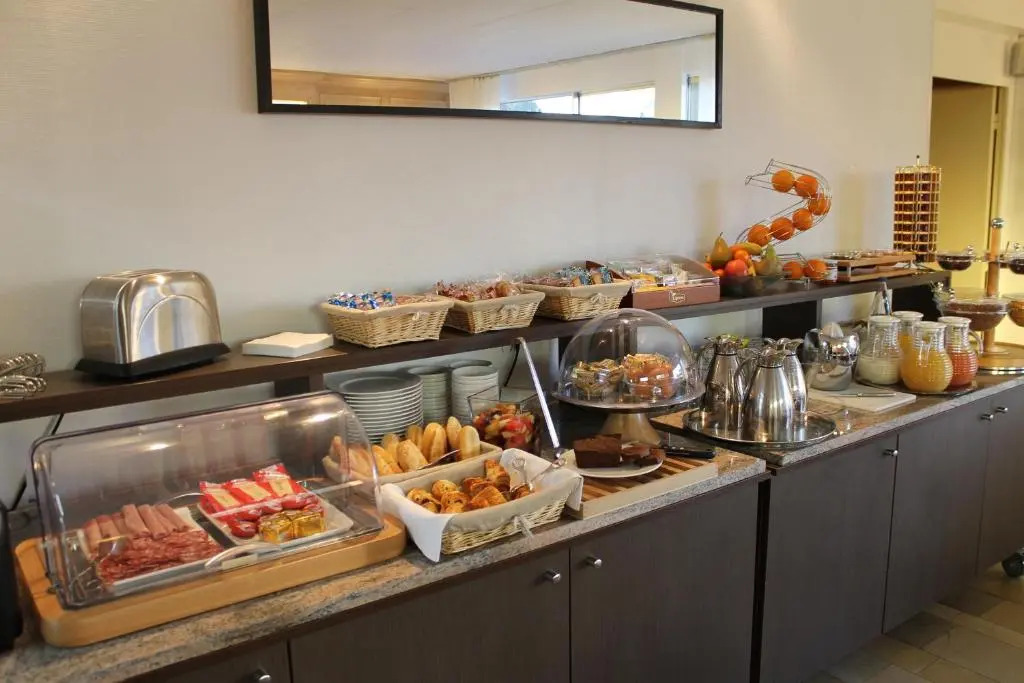 Logis Hôtel & Restaurant - Le Relais de Montigny
