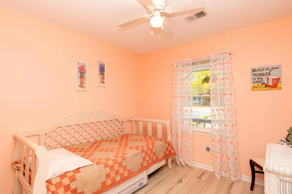 Blu-By-U by Oak Island Accommodations