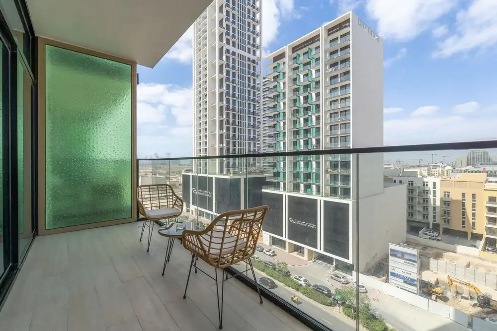 Peace and Tranquility in This 1 Bedroom in JVC