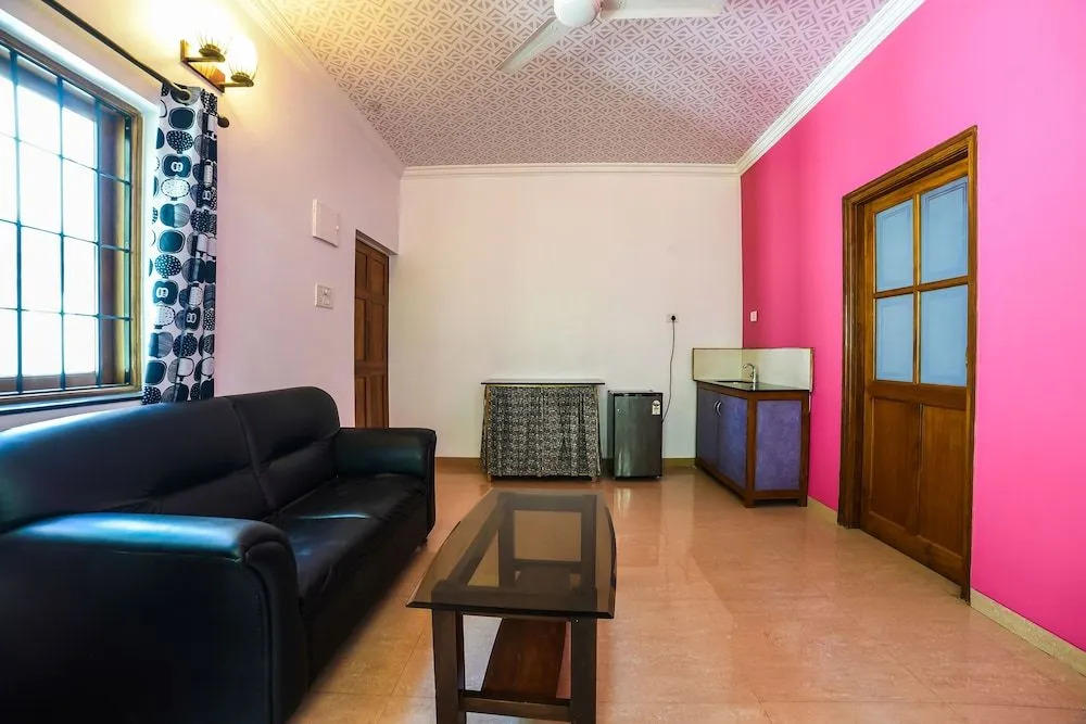 OYO 9882 Home Studio Franria Villa Calangute