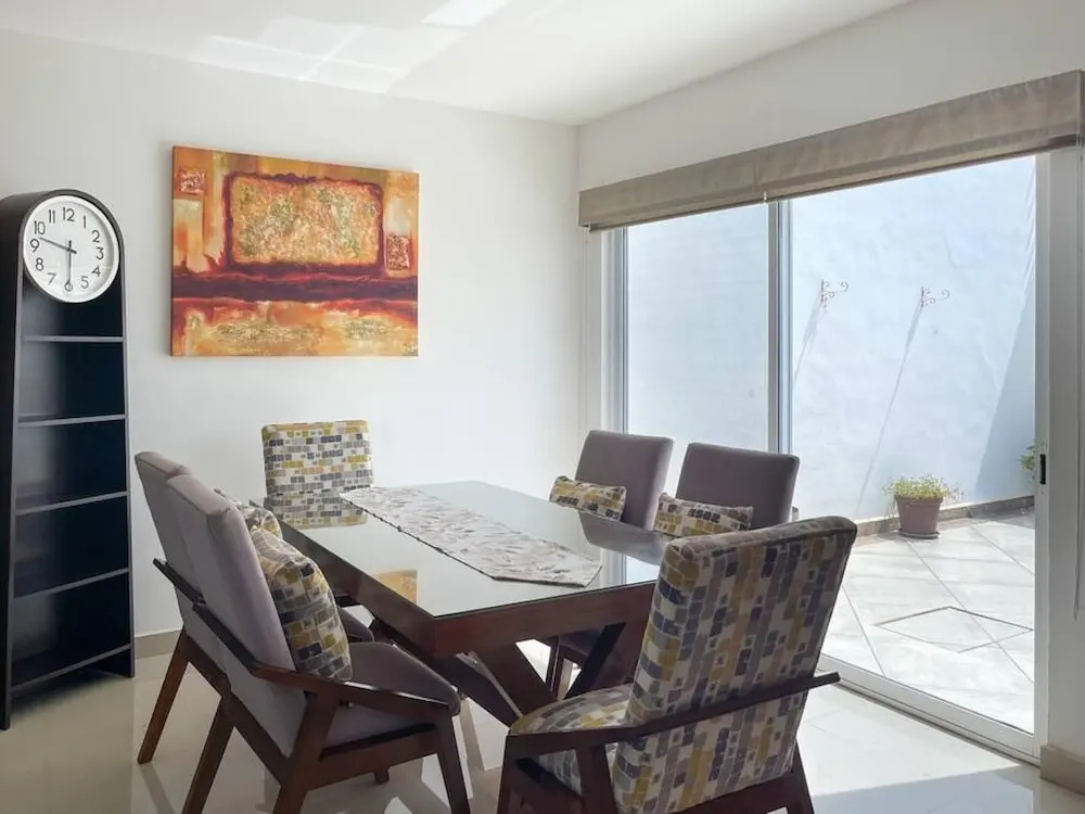 Prime Location House at Cerritos Great Price