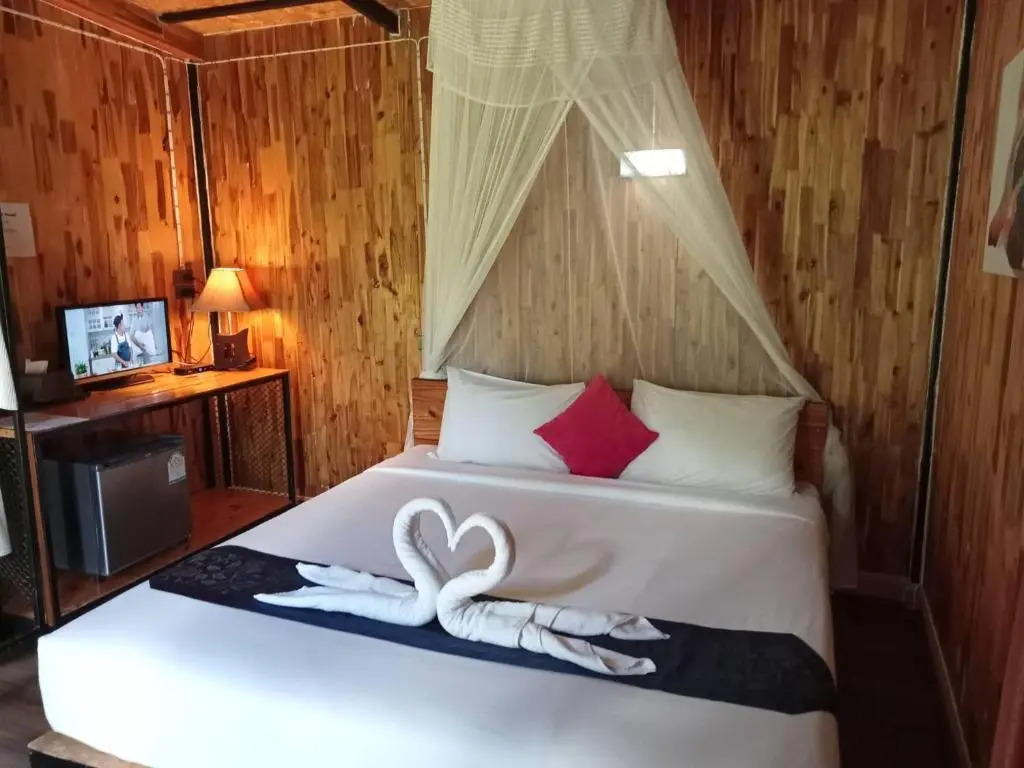 Chiewlan Camp and Resort