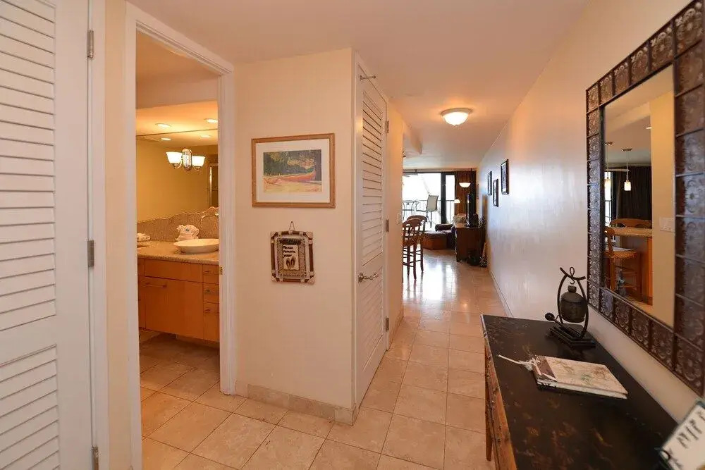Kaleialoha #208 1 Bedroom 1 Bathroom Condo by Redawning