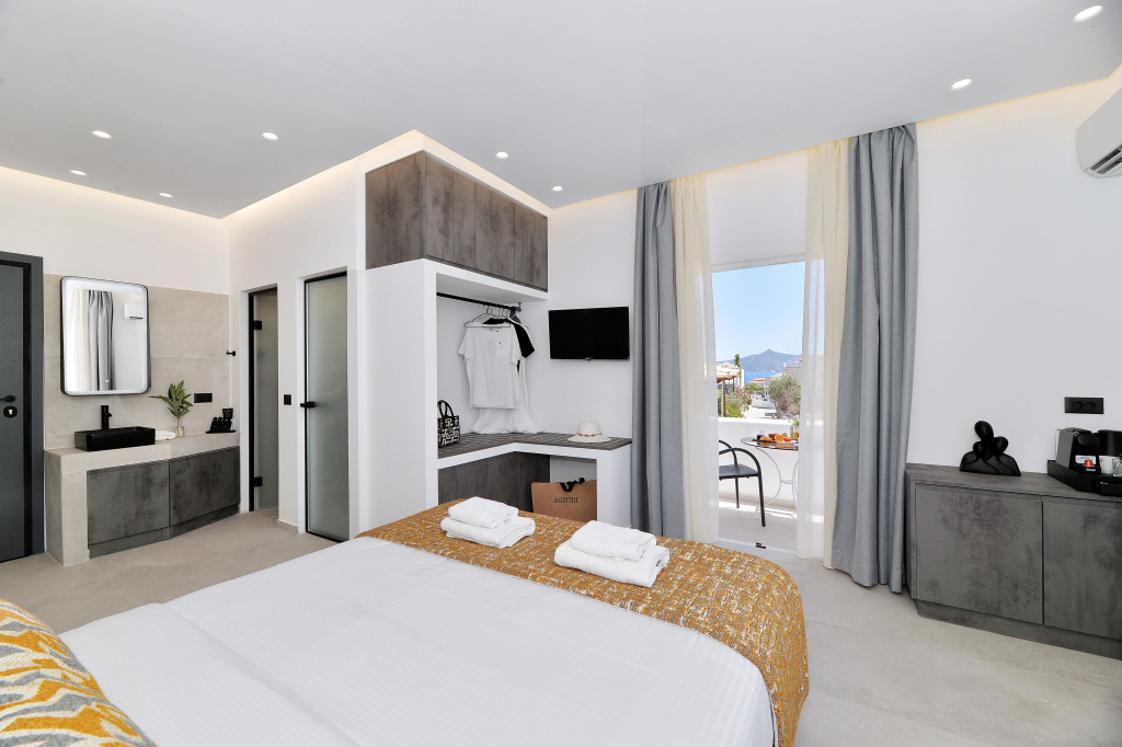 Yianna Hotel