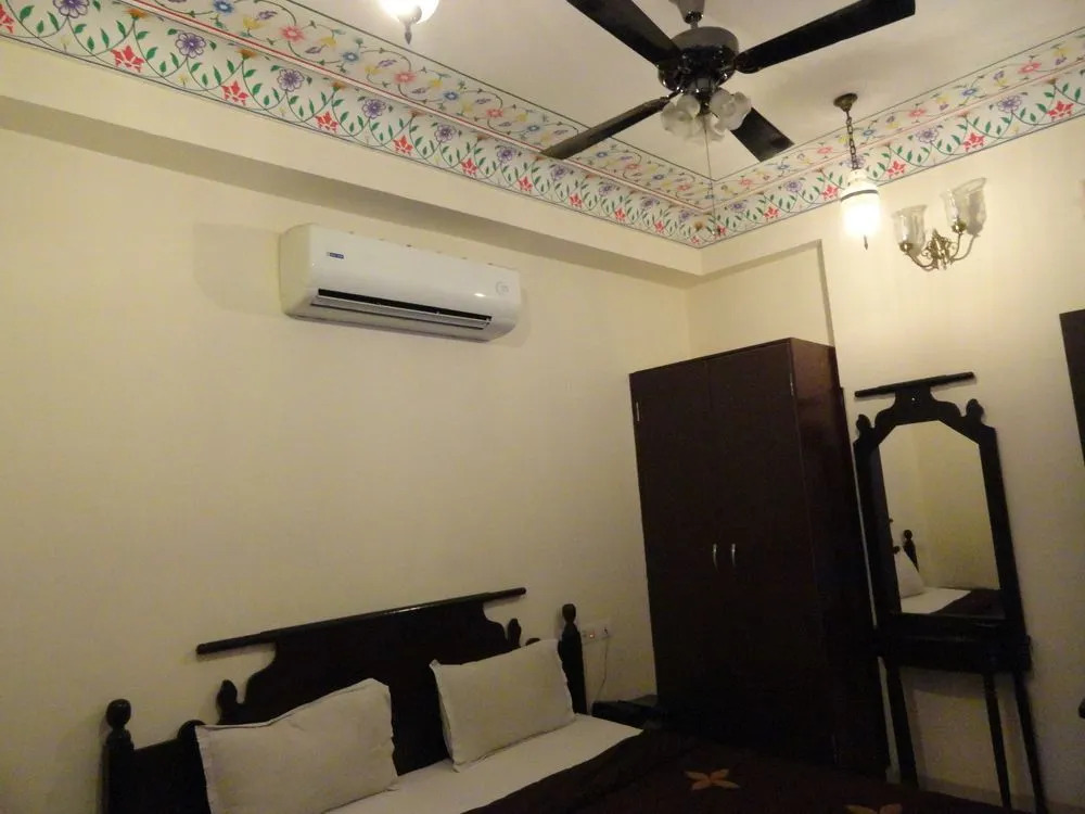 Hotel Miraya