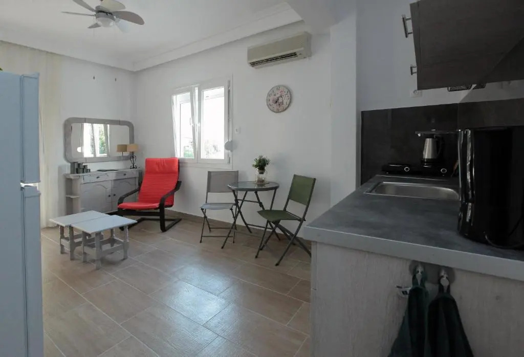 Family Apartment Chrisandro