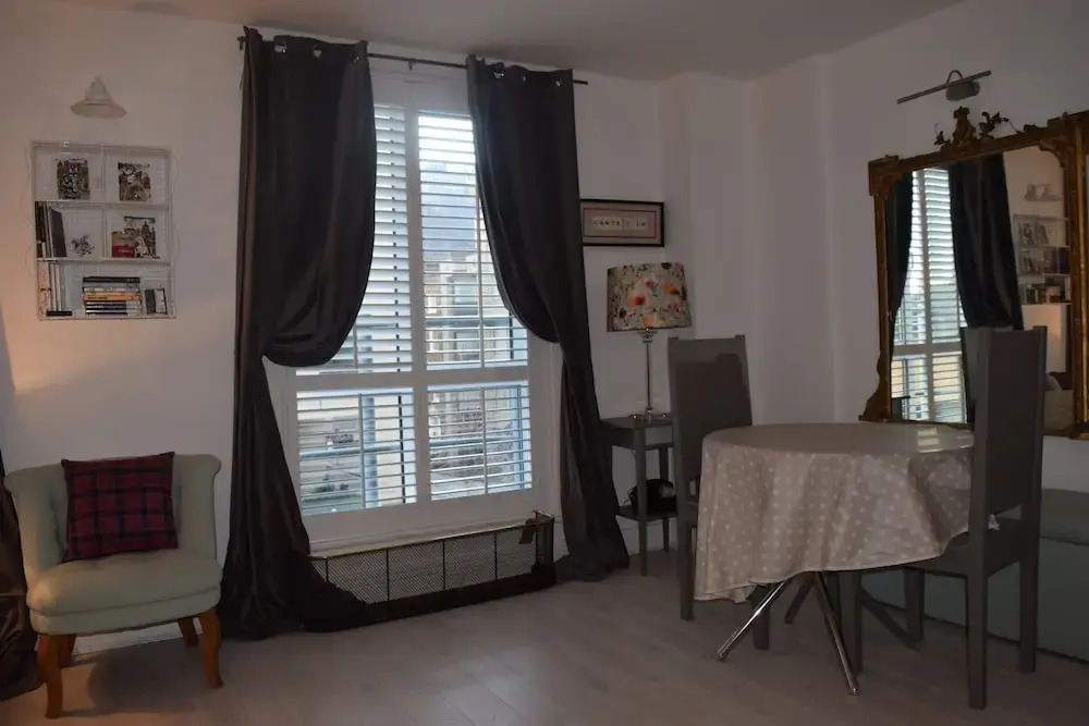 Modern and Homely 2 Bed Flat in Whitechapel