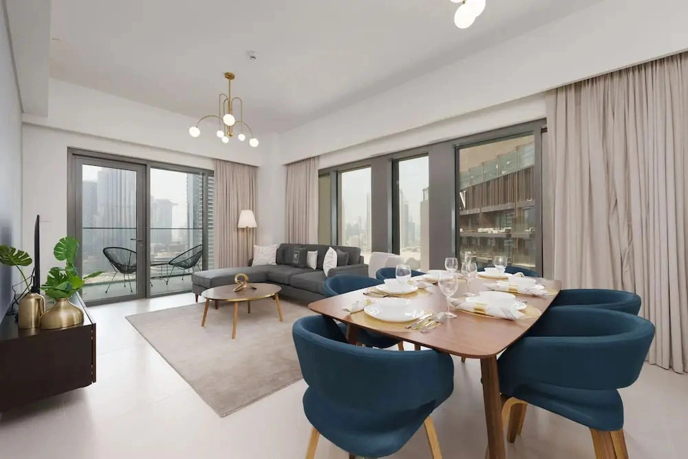 Maison Privee - Modern Chic Apt w/ Unobstructed Burj Khalifa Views