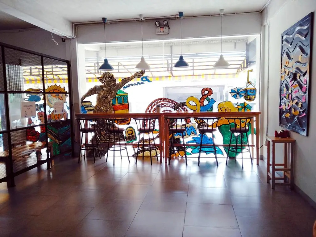 Pinxs Hostel Gunung Sahari