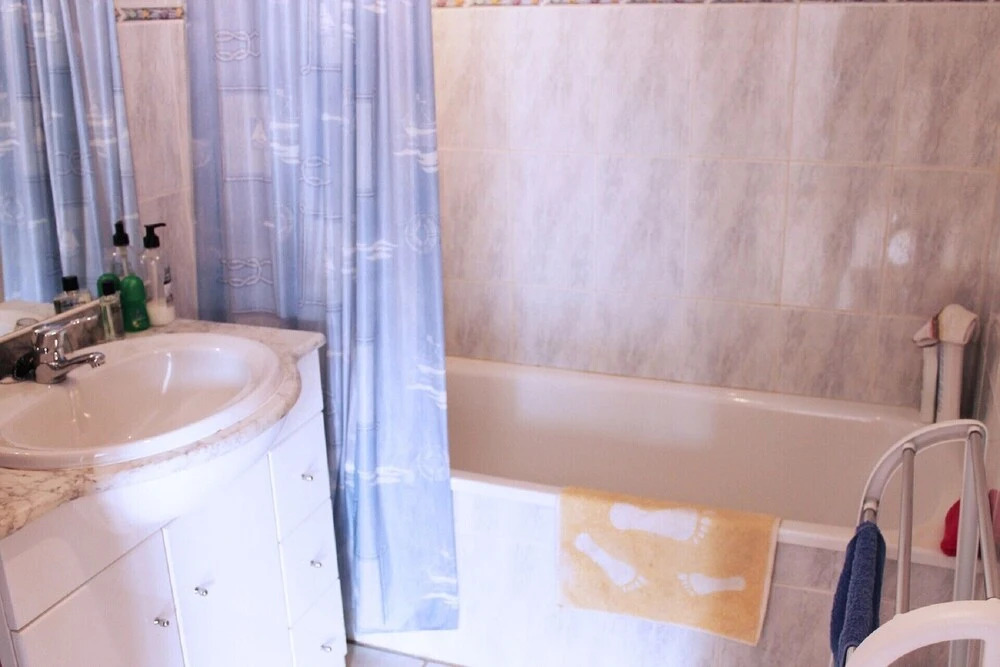 252-casa con Piscina Comunitaria y Garaje