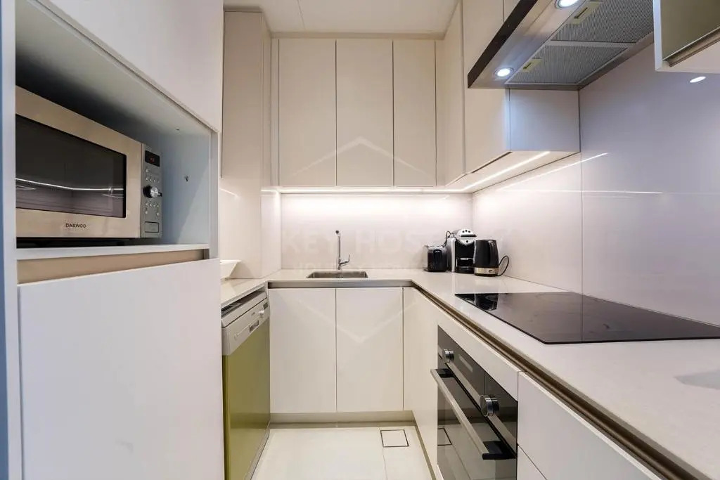 KeyHost - Stunning 1BR - The Address Beach Residences JBR -Dubai Marina View - K1470