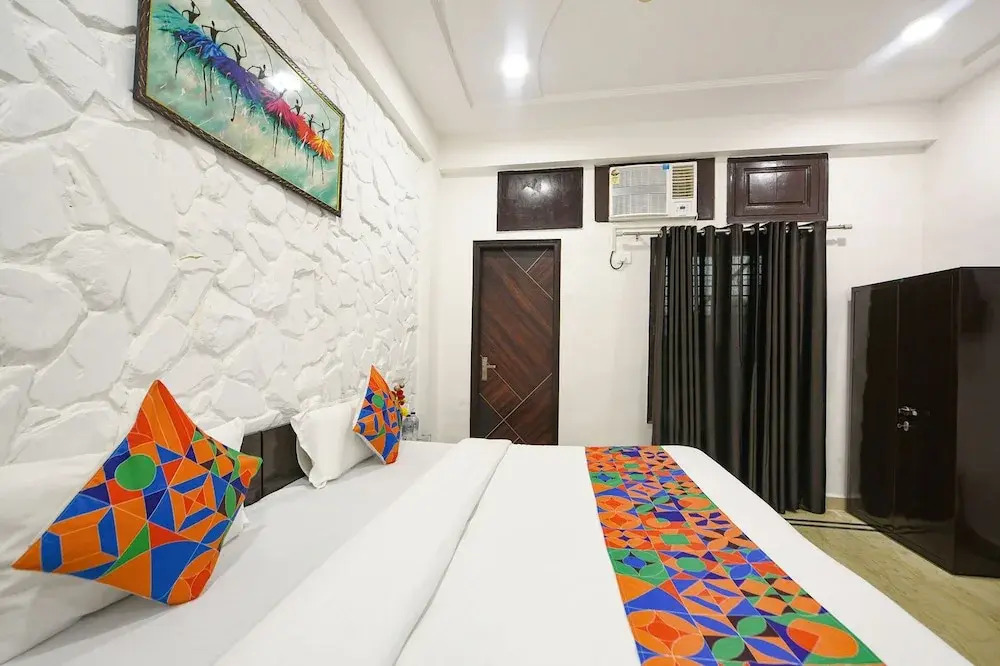 FabHotel Silver Stone