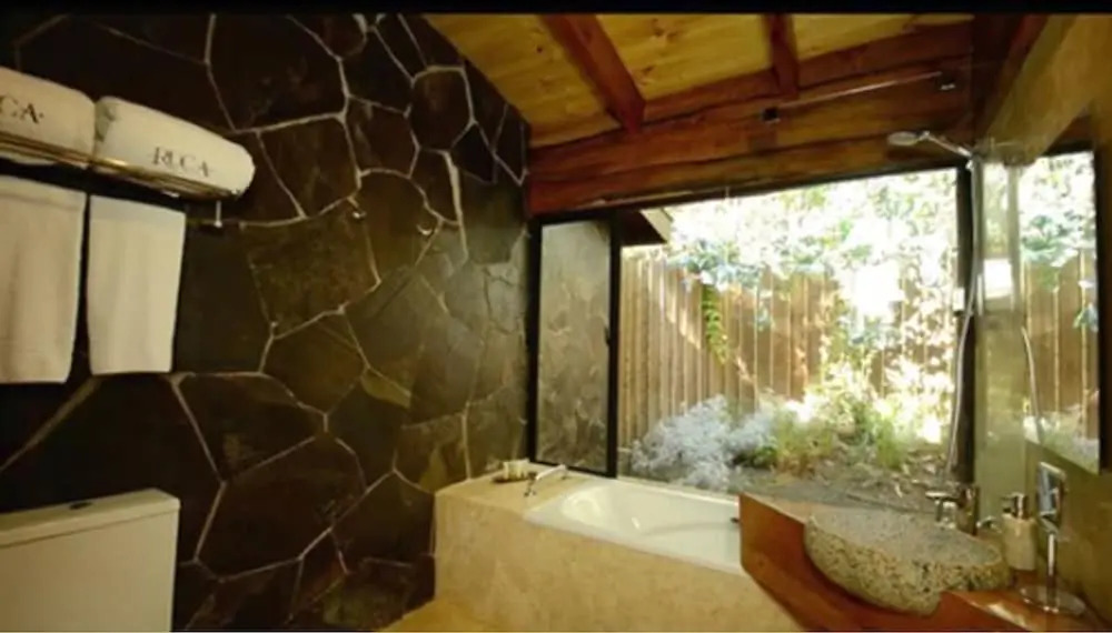 Ruca Lodge