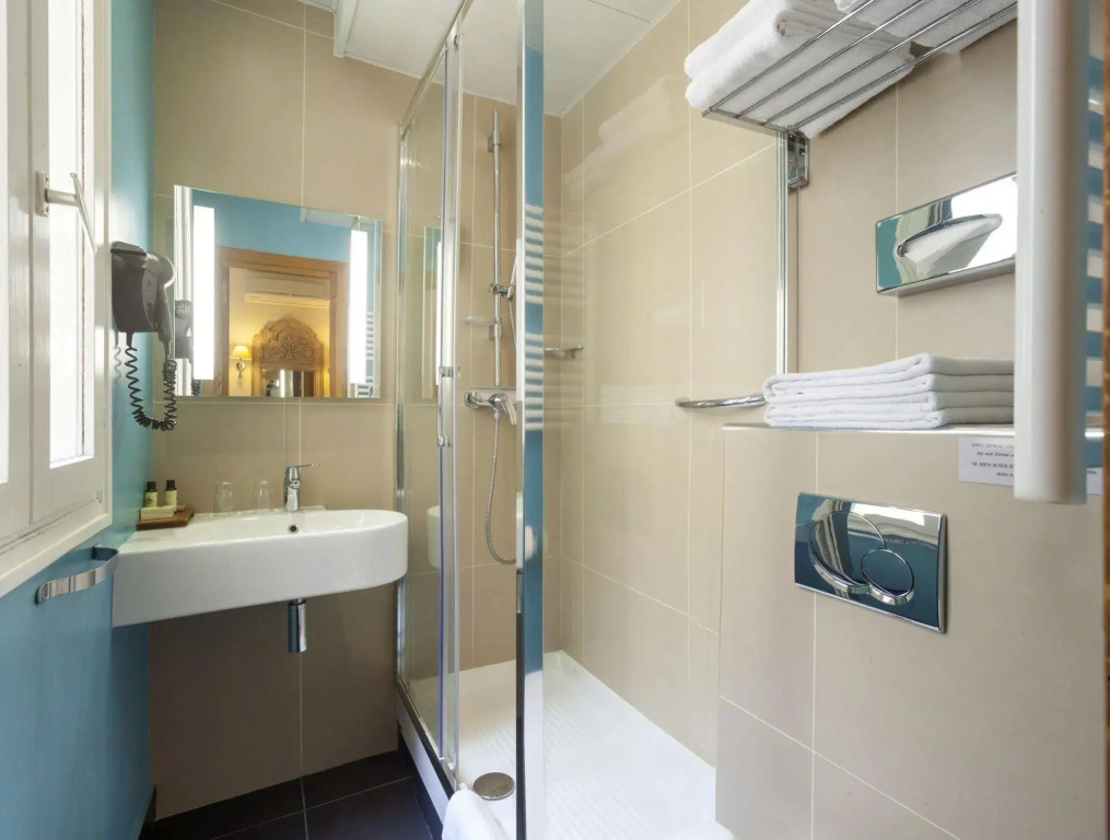 Hotel de Fleurie - Saint-Germain-des-Pres