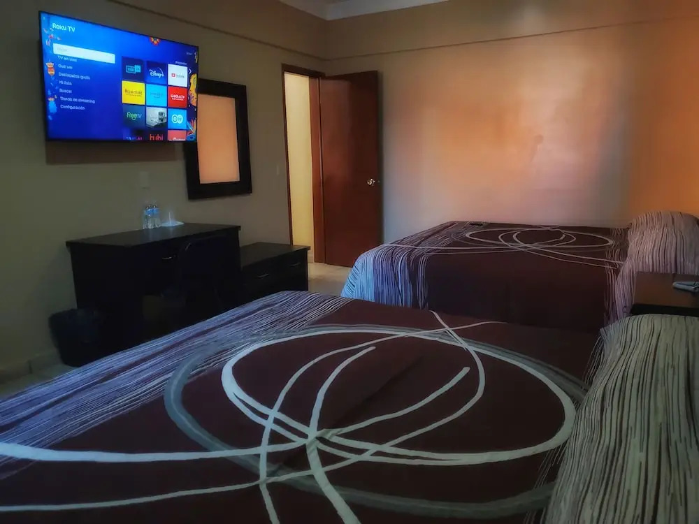 Hotel Oasis