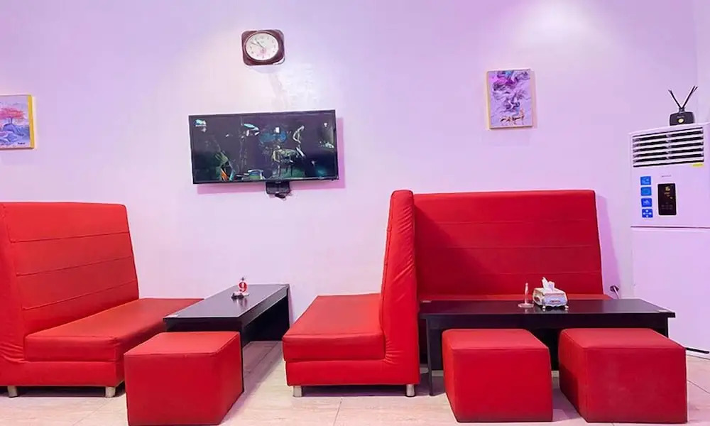 Hogis Luxury Hotel