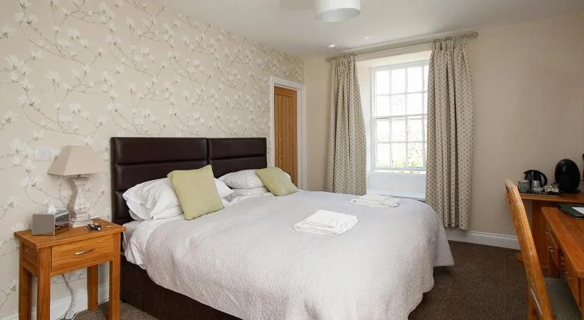 Hadrian Hotel - Inn