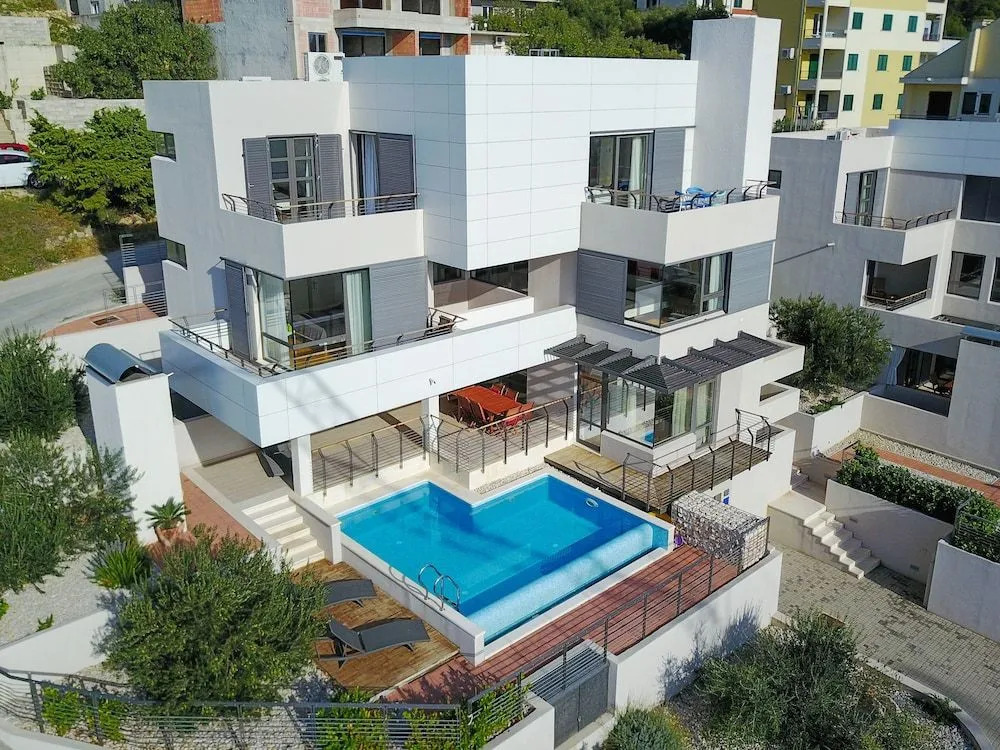 Villa Specia