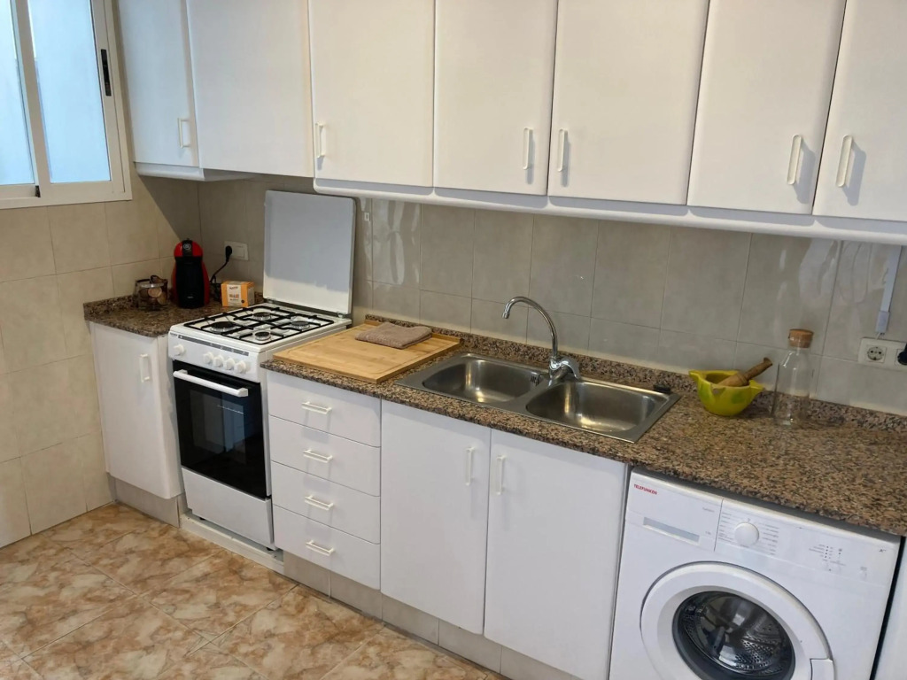 Beachfront and Renovated Apartment