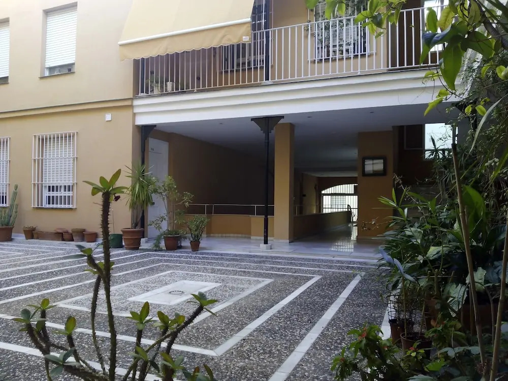 Azahar Apartamentos Medina Center