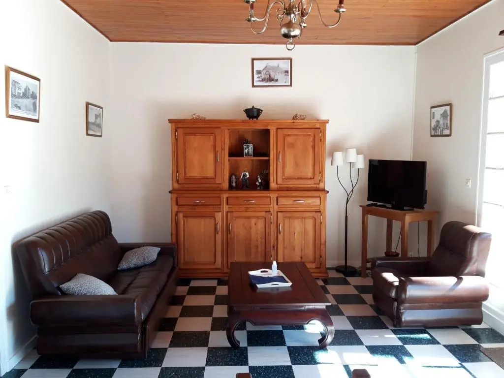 Maison dans Quartier Calme