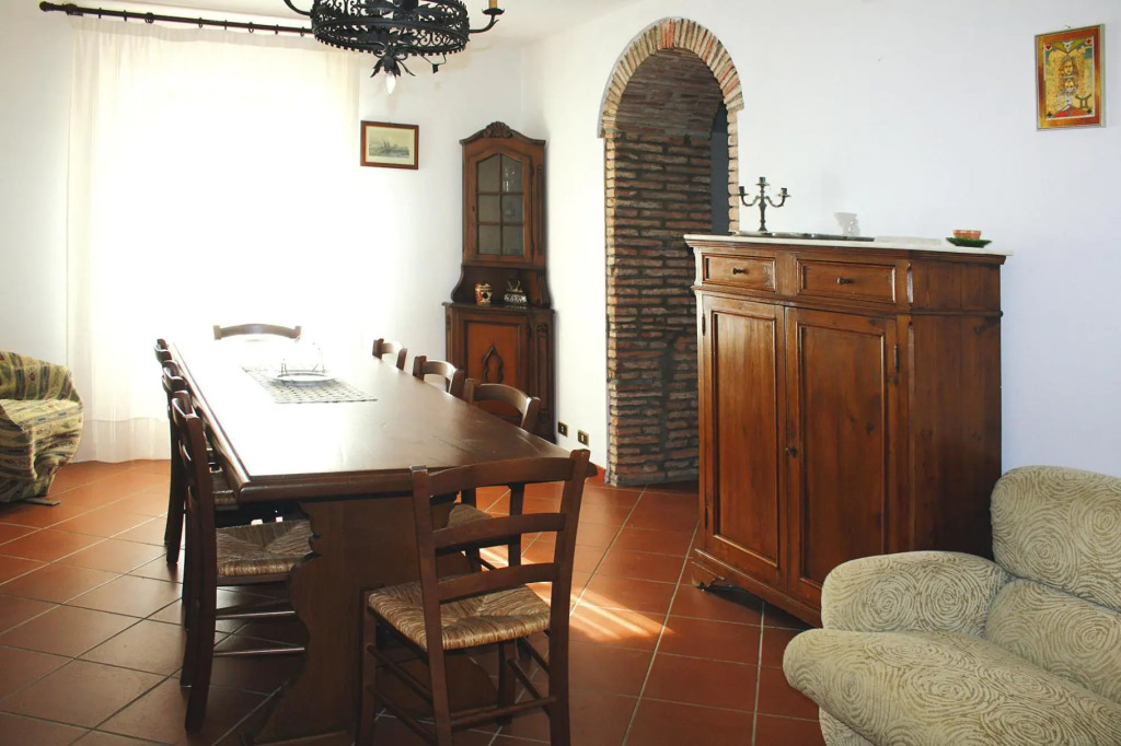 Country House in Chiusdino With Panoramic Views