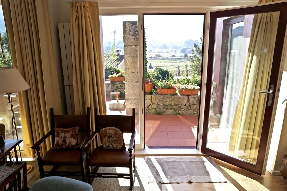 Liiiving - Countryside Pool Villa