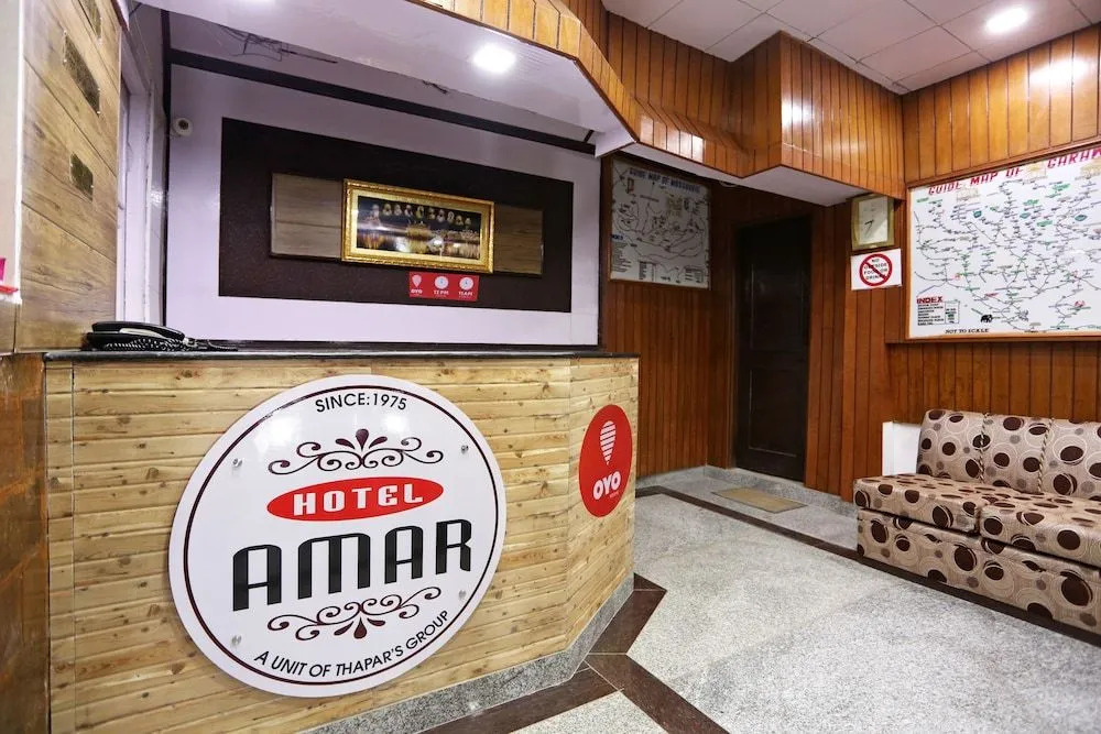 OYO 8714 Hotel Amar