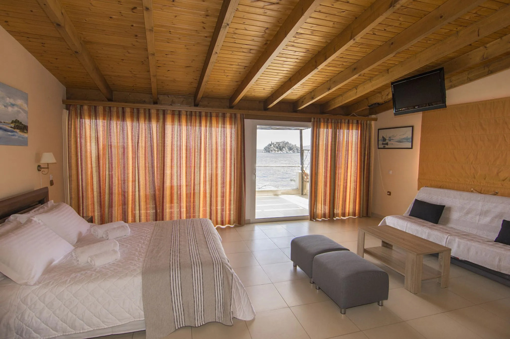 Poseidon Apartments