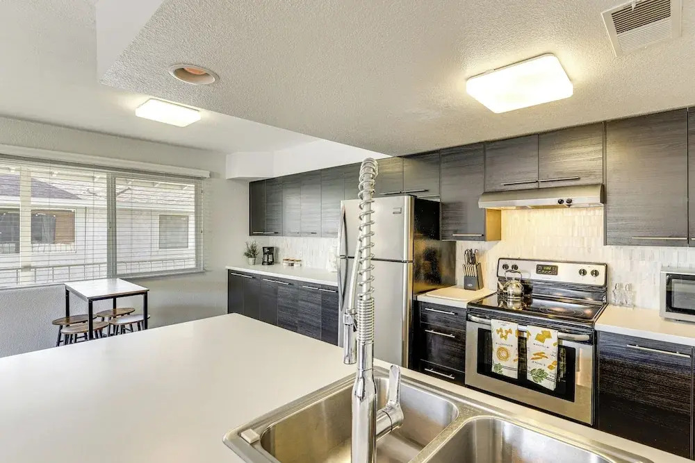 Community Pool: Scottsdale Condo 2 Mi to ASU