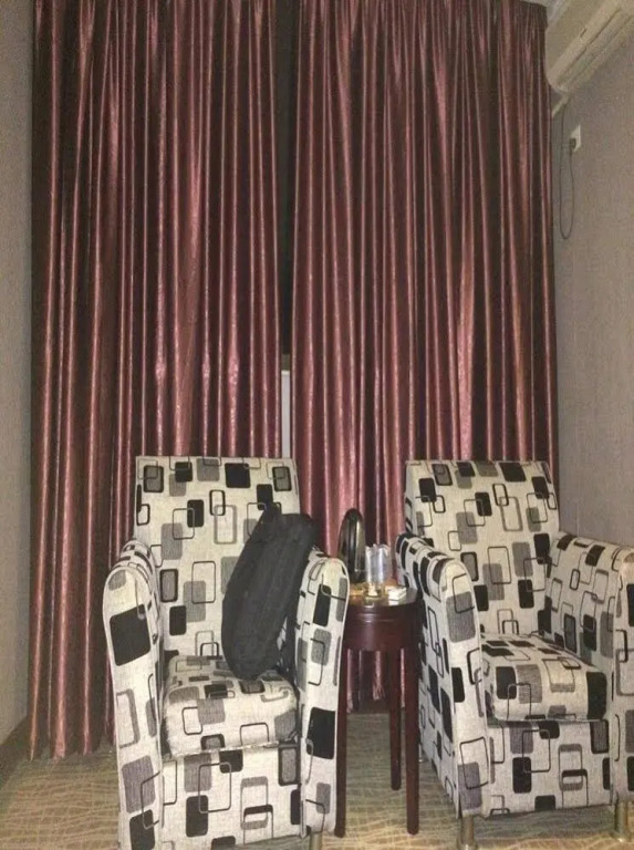Zhubao Hotel - Zhuhai