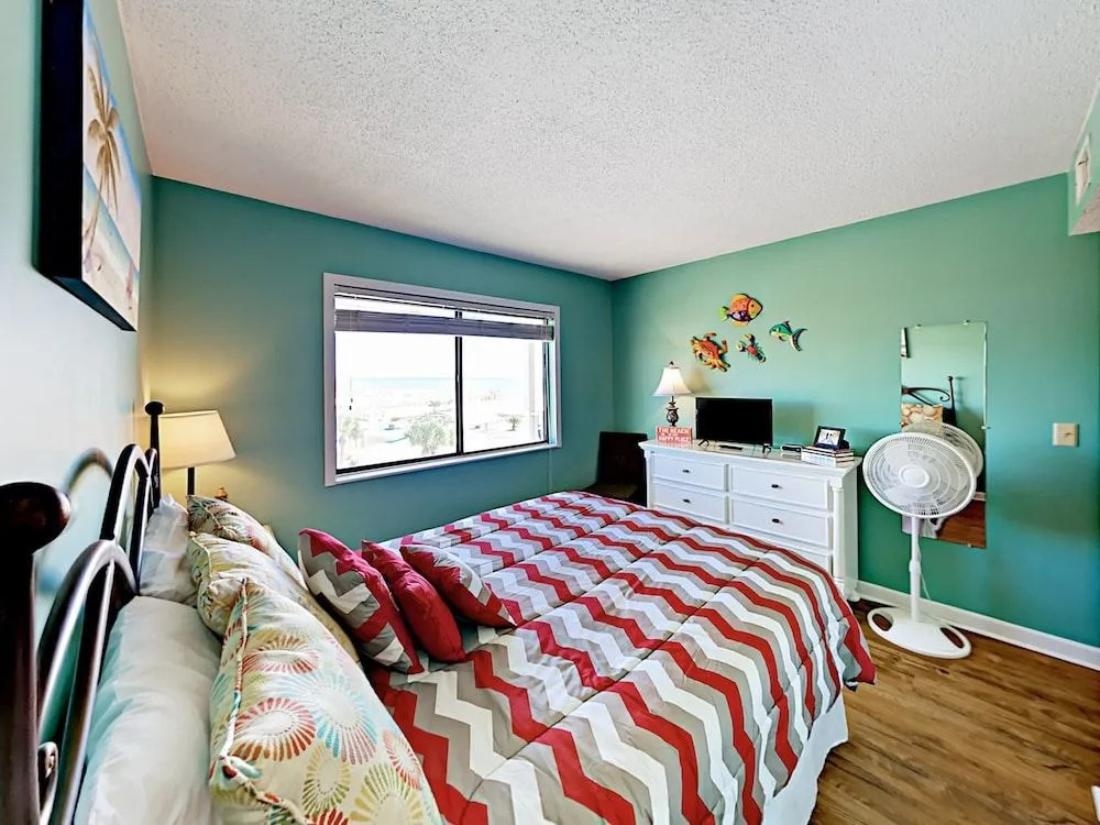 400 Plantation Rd 3309 Condo 2 Bedrooms 2 Bathrooms Condo