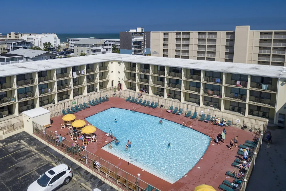 Kokomo Suites