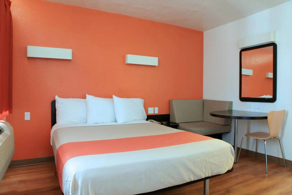 Motel 6 Old town Scottsdale Fashion Square