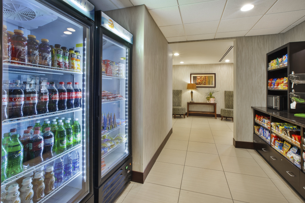 Holiday Inn Express & Suites Geneva Finger Lakes by IHG