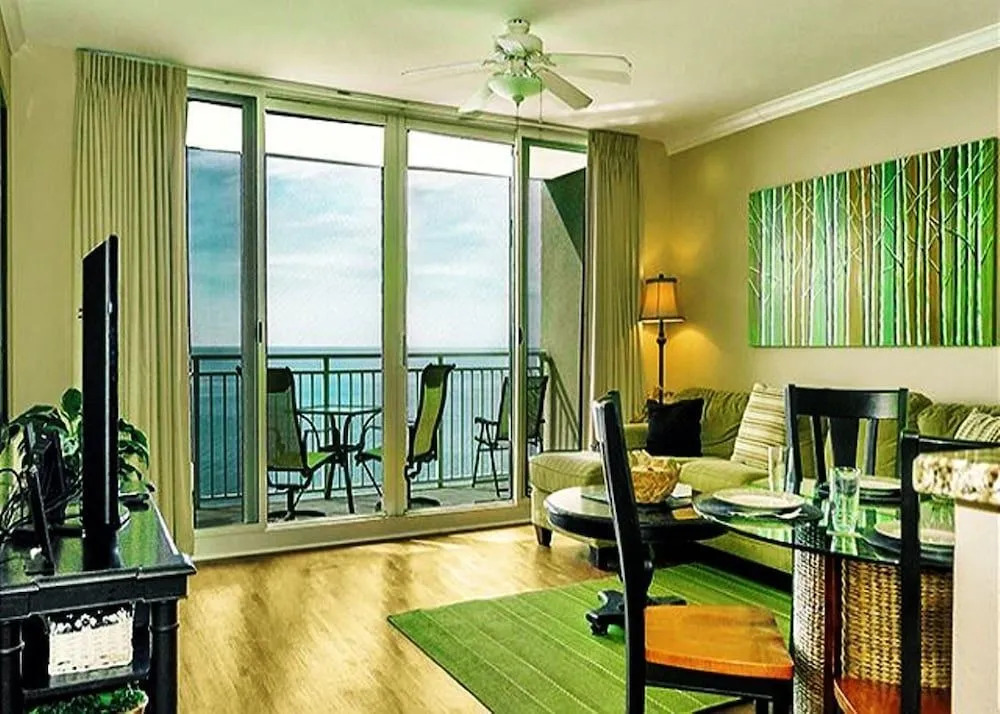 Emerald Beach 2332 579518 by RedAwning