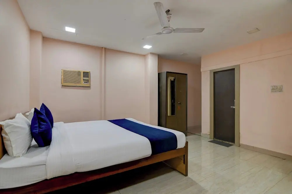 Hotel Blue Bird