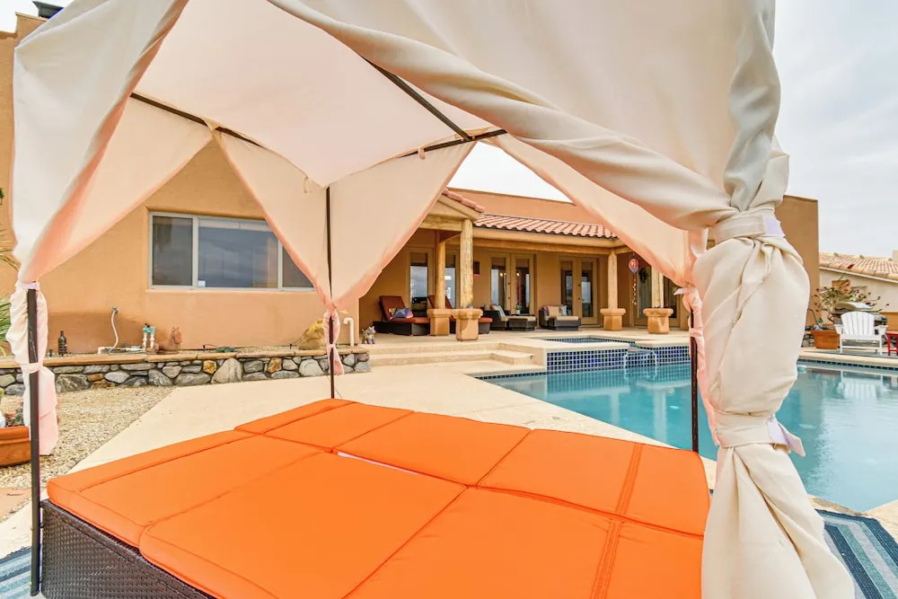 Private Pool, Spa, & Grills: Lake Havasu City Home