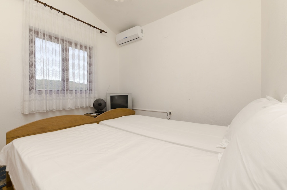 Apartments Mirko