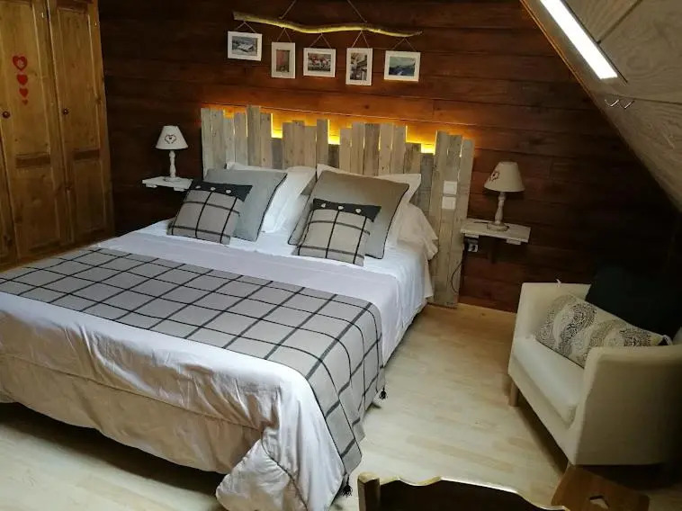 Chambres dHôtes Coeur de Bastié et Ranch du Lévézou