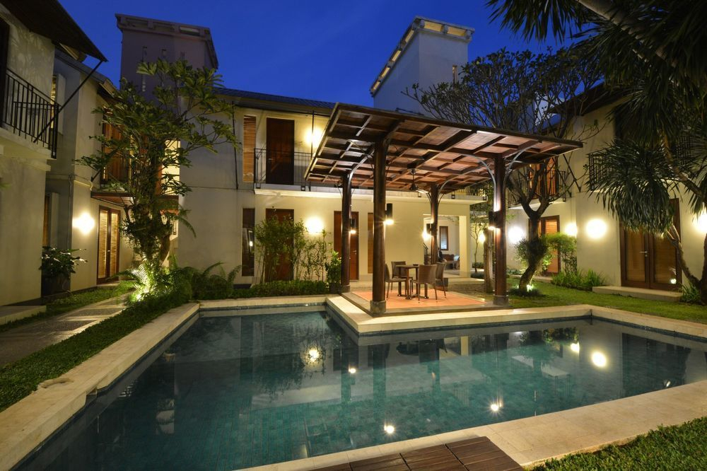 ZEN Rooms Kemang Ampera