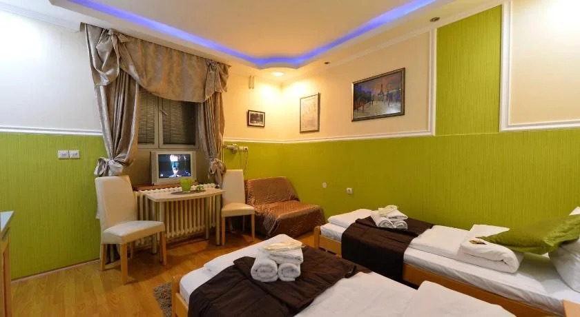 Guest Accommodation TAL Centar