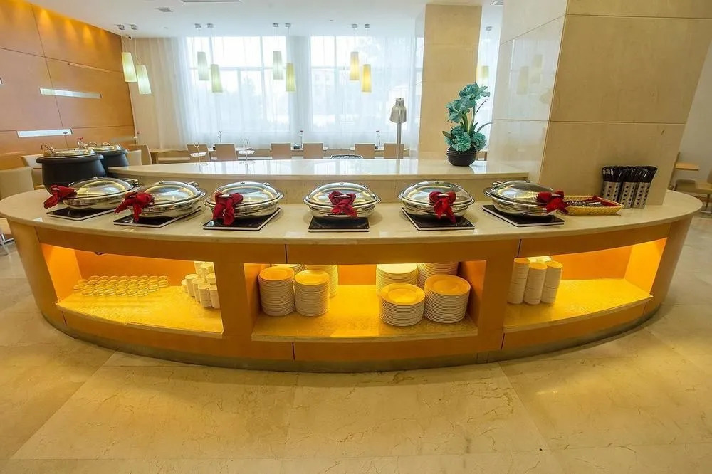 All Seasons Hotel