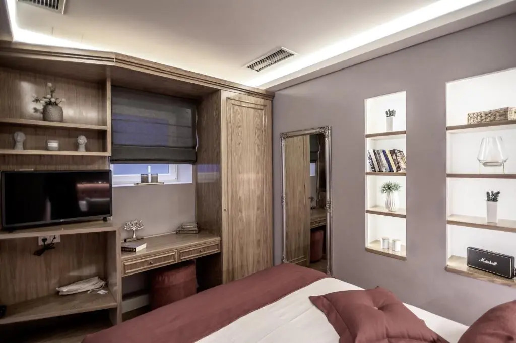 Opus 5 Luxury Apartment in Liston Corfu