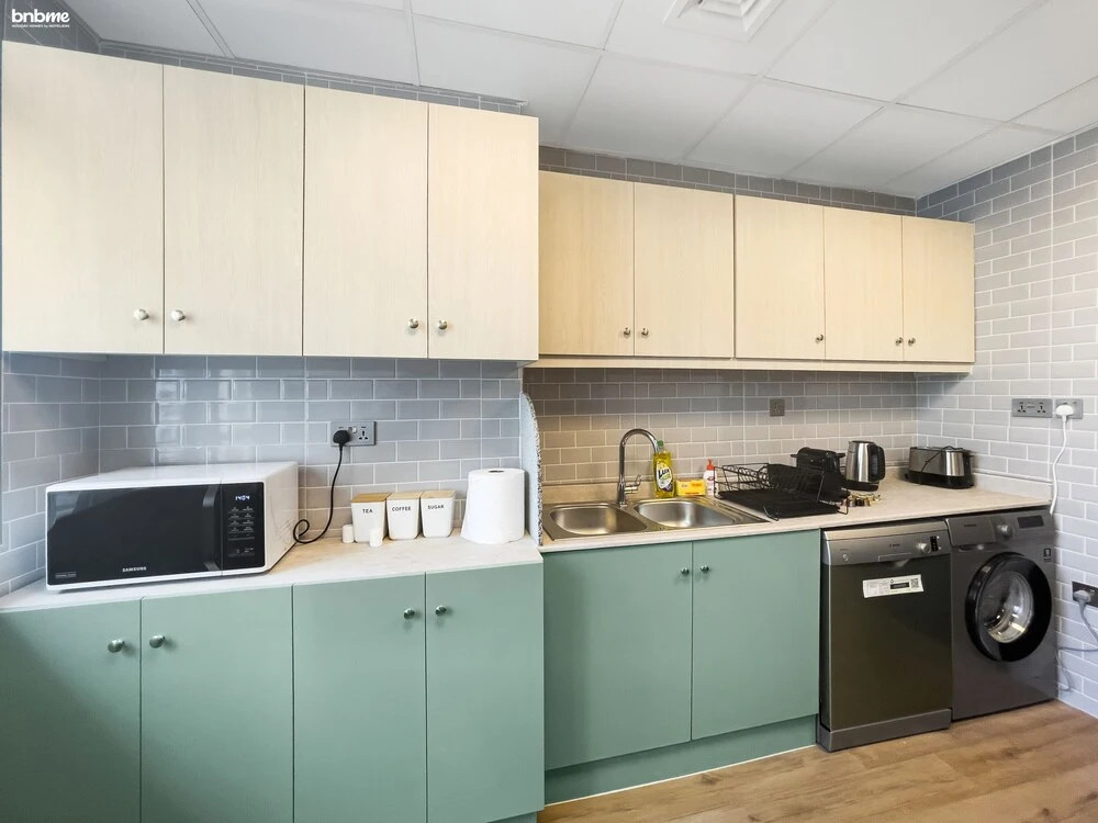 3B-Marina Wharf 1-1505 by bnbme homes