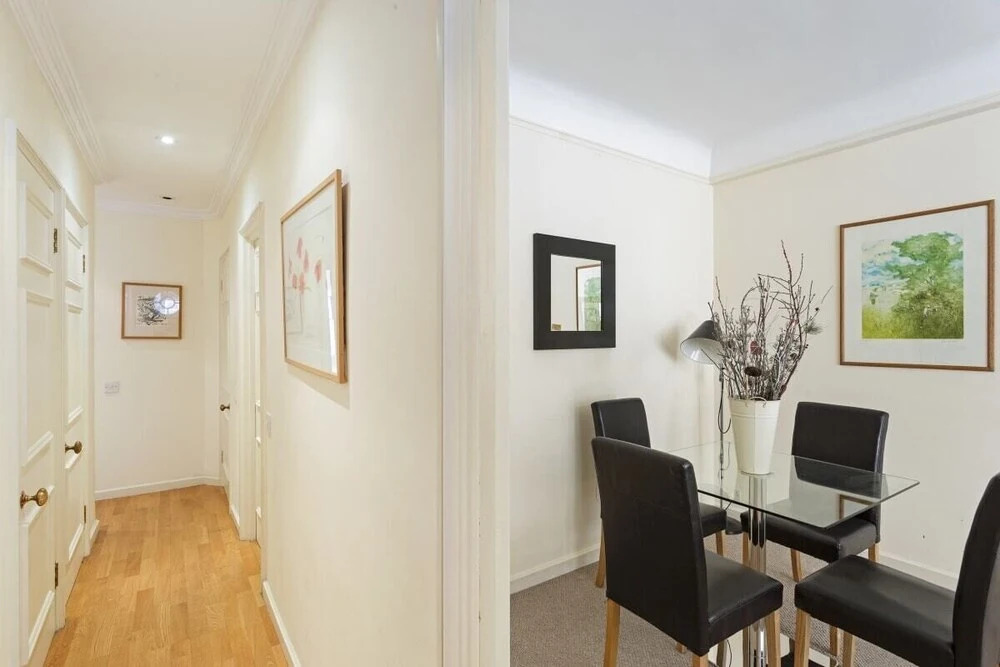 Modern 1bed in Sloane Square, Central London